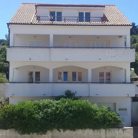 Hvar Krizna Luka * Hvar Town