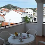 Hvar Krizna Luka アパート *