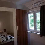 Hvar Krizna Luka