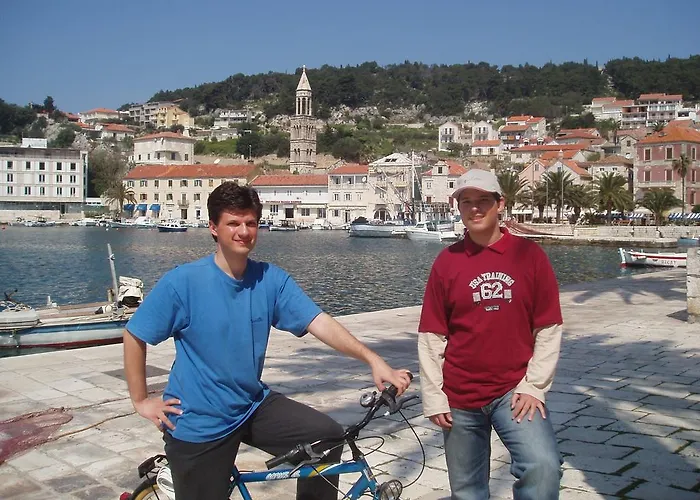 Hvar Krizna Luka * Хвар